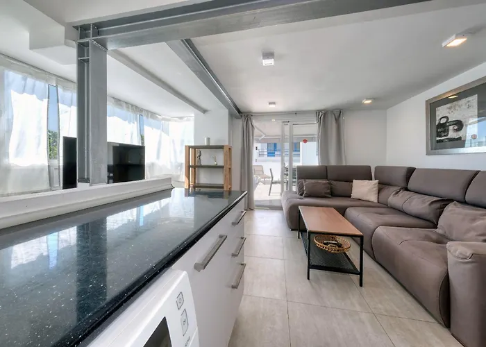 Playa Chica Boutique - Sea View By Lanzarote * بويرتو ذيل كارمين